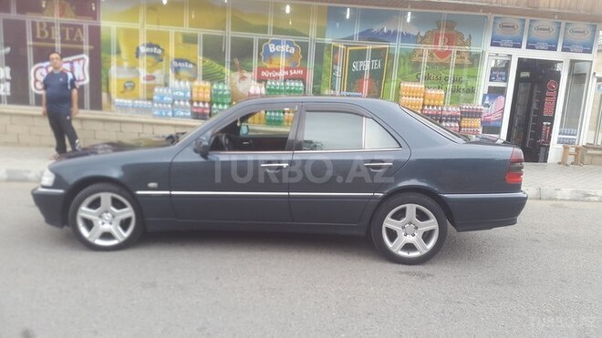 Mercedes C 240 1998, 289,233 km - 2.4 l - Şamaxı