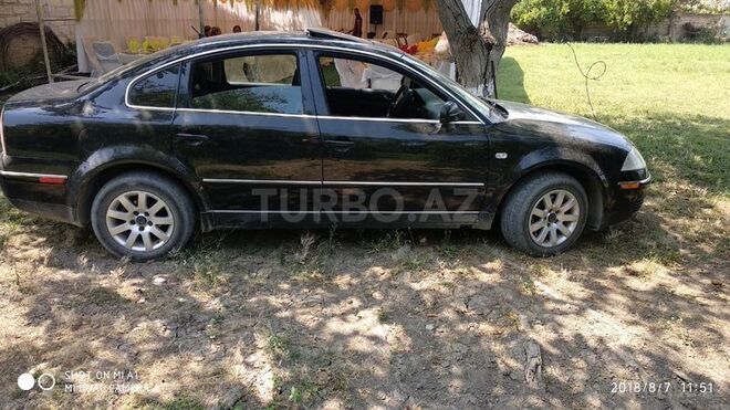 Volkswagen Passat 2002, 258,000 km - 1.8 л - Bərdə