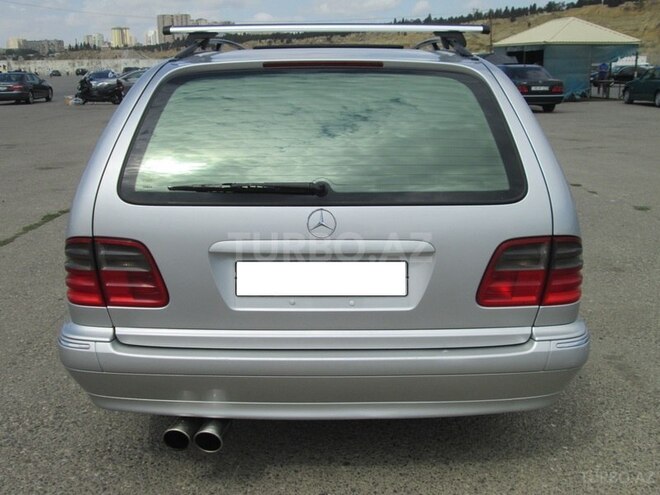 Mercedes E 240 1999, 370,000 km - 2.4 l - Bakı