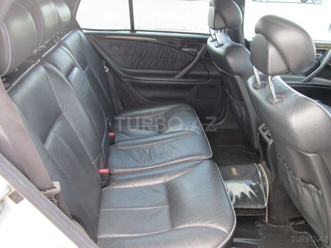 Mercedes E 240 1999, 370,000 km - 2.4 l - Bakı
