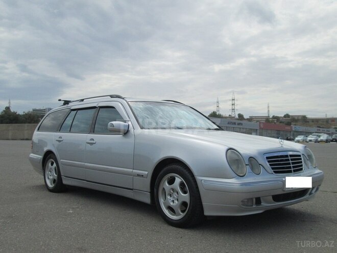 Mercedes E 240 1999, 370,000 km - 2.4 l - Bakı