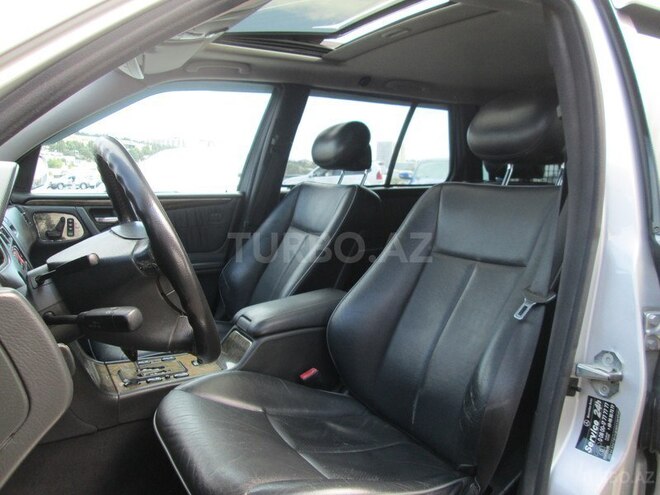 Mercedes E 240 1999, 370,000 km - 2.4 l - Bakı
