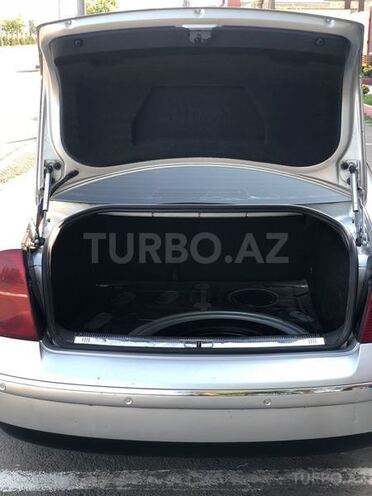 Volkswagen Passat 2001, 297,500 km - 1.8 l - Gəncə