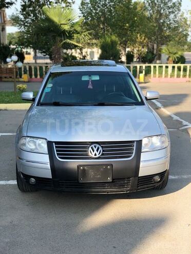Volkswagen Passat 2001, 297,500 km - 1.8 l - Gəncə