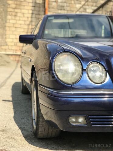 Mercedes E 200 1998, 277,355 km - 2.0 l - Bakı