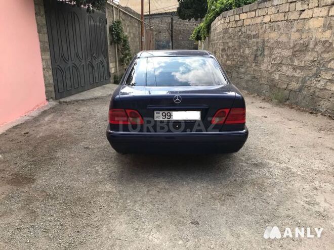 Mercedes E 200 1998, 277,355 km - 2.0 l - Bakı