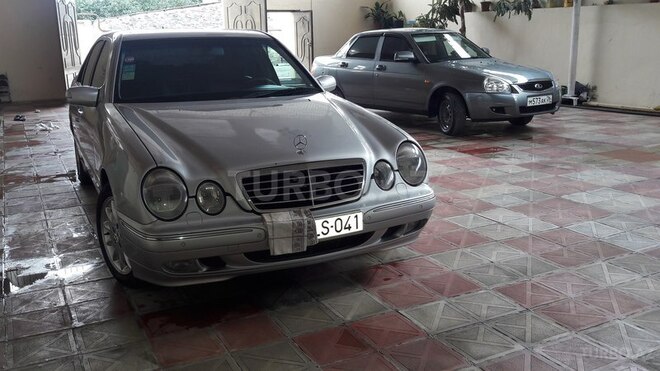 Mercedes E 280 2001, 138,000 km - 2.8 l - Şəmkir