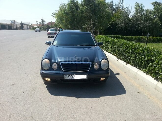 Mercedes E 240 2000, 270,235 km - 2.4 l - Sumqayıt
