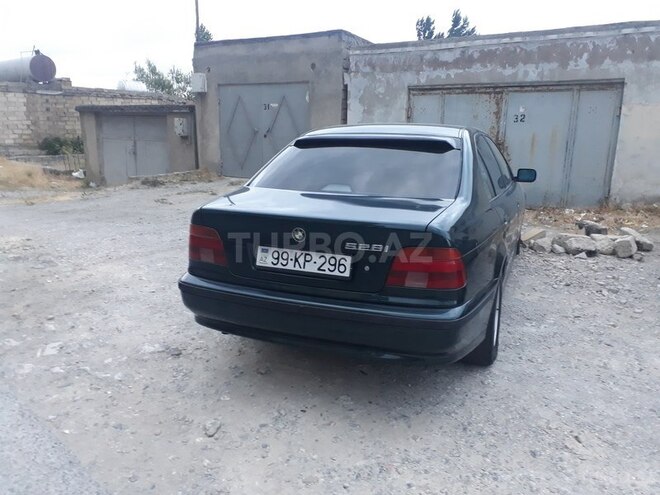 BMW 523 1998, 31,000 km - 2.5 l - Bakı