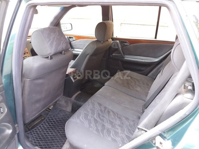 Mercedes E 200 1998, 357,000 km - 2.0 l - Sumqayıt