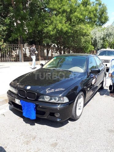 BMW 530 2003, 286,000 km - 3.0 л - Bakı
