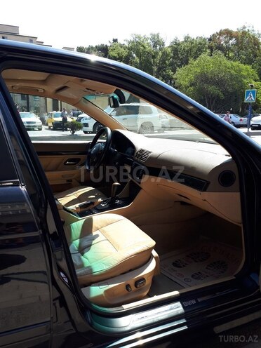 BMW 530 2003, 286,000 km - 3.0 л - Bakı