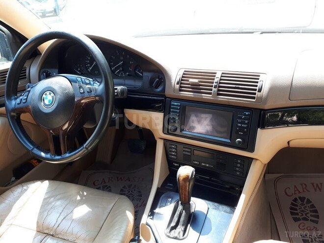 BMW 530 2003, 286,000 km - 3.0 л - Bakı