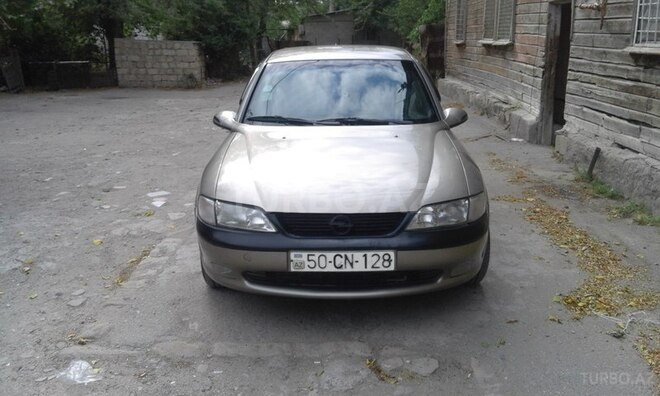 Opel Vectra 1996, 320,000 km - 1.8 l - Sumqayıt