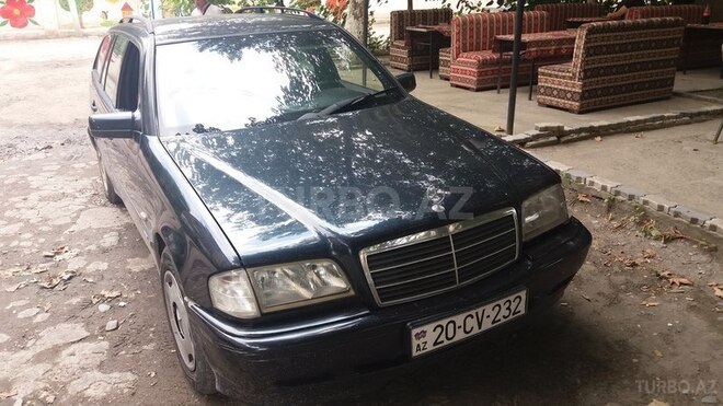 Mercedes C 220 1999, 431,300 km - 2.2 л - Gəncə