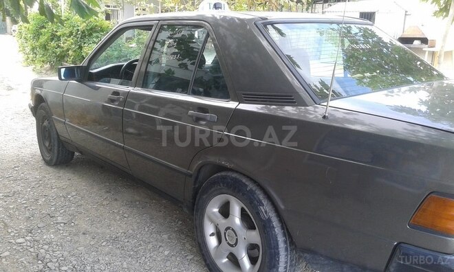 Mercedes 190 1985, 92,634 km - 2.0 l - Bakı
