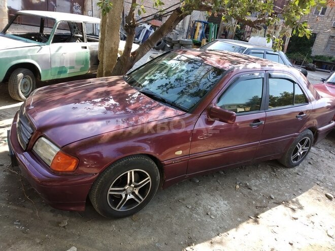 Mercedes C 180 1997, 498,000 km - 1.8 l - Bakı