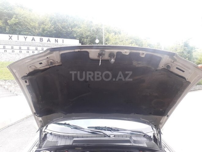 Opel Vectra 1995, 150,000 km - 2.0 l - Şəki