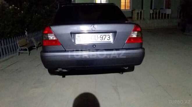 Mercedes C 180 1995, 301,000 km - 1.8 l - Bakı