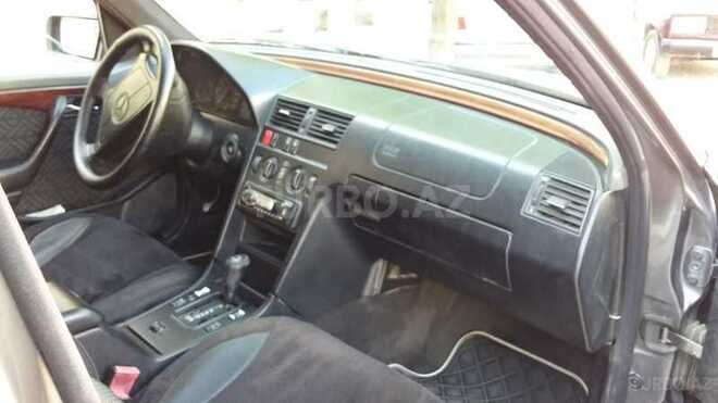 Mercedes C 180 1995, 301,000 km - 1.8 l - Bakı