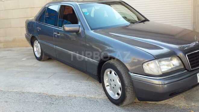 Mercedes C 180 1995, 301,000 km - 1.8 l - Bakı