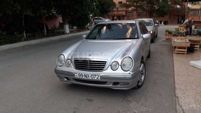 Mercedes E 220 1995, 3,956,465 km - 2.2 л - Bakı