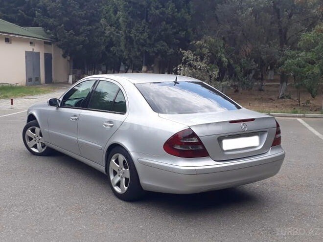 Mercedes E 220 2003, 380,000 km - 2.2 л - Bakı