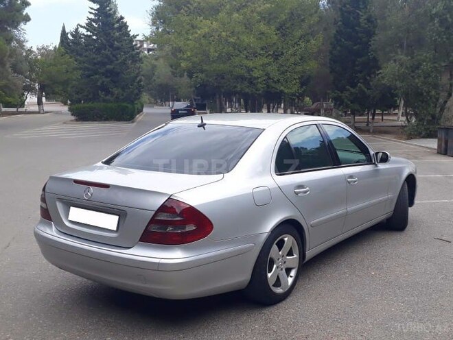 Mercedes E 220 2003, 380,000 km - 2.2 л - Bakı