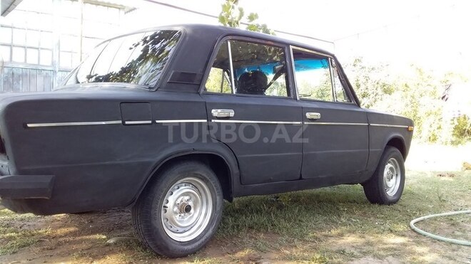 LADA (VAZ) 2106 1984, 10,000 km - 0.2 l - Saatlı