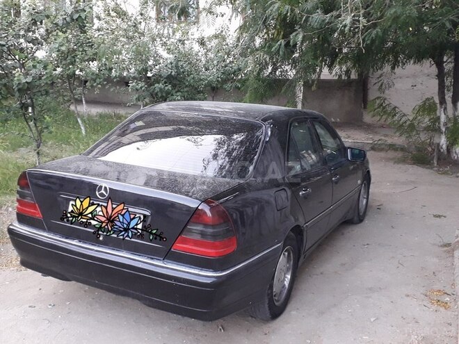 Mercedes C 180 1997, 285,000 km - 1.8 l - Sumqayıt