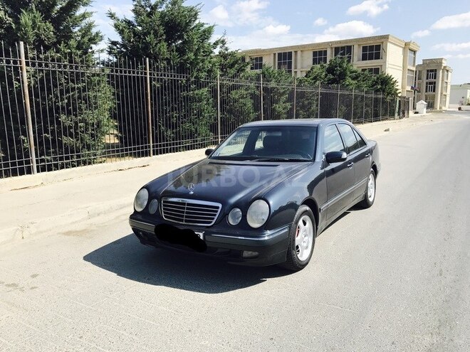 Mercedes E 240 2000, 280,000 km - 2.4 l - Bakı