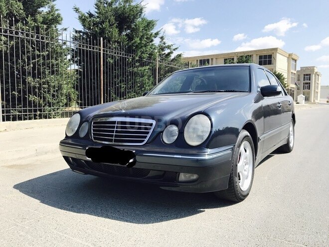 Mercedes E 240 2000, 280,000 km - 2.4 l - Bakı