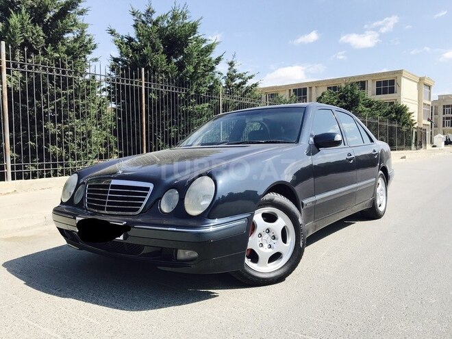 Mercedes E 240 2000, 280,000 km - 2.4 l - Bakı