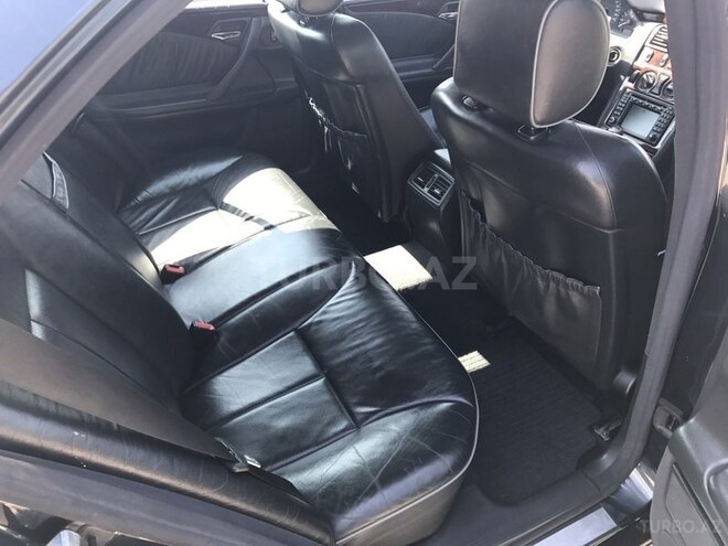 Mercedes E 240 2000, 280,000 km - 2.4 l - Bakı