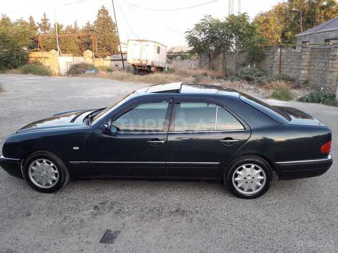 Mercedes E 230 1997, 250,000 km - 2.3 l - Bakı