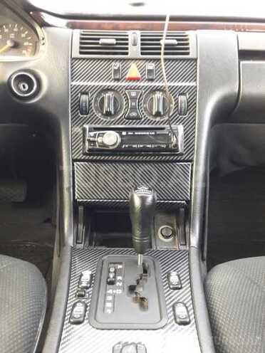 Mercedes E 230 1997, 250,000 km - 2.3 l - Bakı