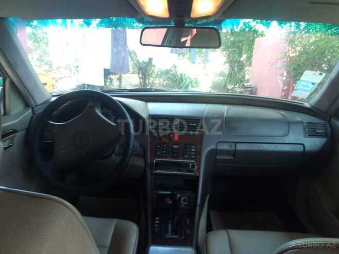 Mercedes C 220 1995, 373,000 km - 2.2 л - Bakı