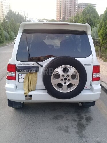 Mitsubishi Pajero io 1999, 256,364 km - 1.8 l - Bakı