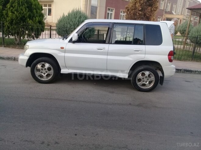 Mitsubishi Pajero io 1999, 256,364 km - 1.8 l - Bakı