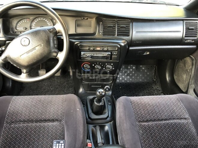 Opel Vectra 1997, 398,000 km - 2.0 л - Sumqayıt