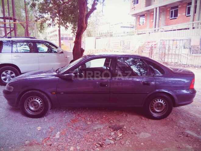 Opel Vectra 1996, 356,854 km - 1.8 l - Bakı