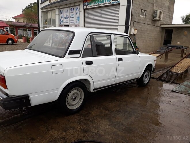 LADA (VAZ) 2107 2010, 188,244 km - 1.6 l - Astara