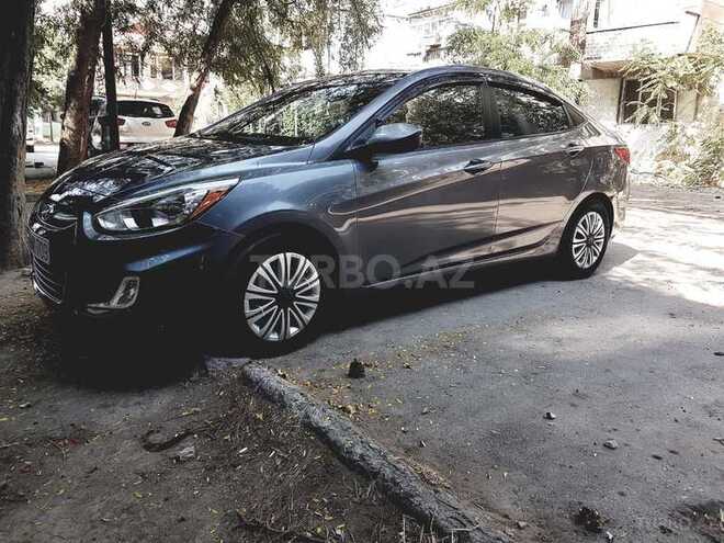 Hyundai Accent 2015, 45,000 km - 1.6 l - Bakı