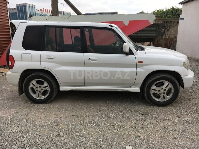 Mitsubishi Pajero io 2000, 228,000 km - 2.0 л - Bakı