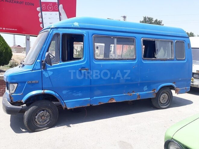 Mercedes 208 D 1993, 32,520 km - 2.0 l - Şirvan