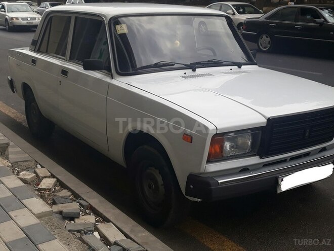 LADA (VAZ) 2107 2009, 255,000 km - 1.6 л - Bakı