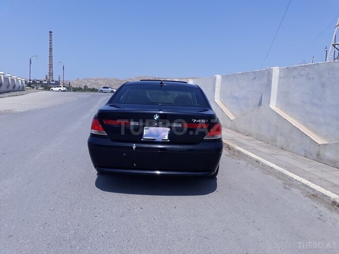 BMW 745 2003, 215,000 km - 4.4 l - Mingəçevir