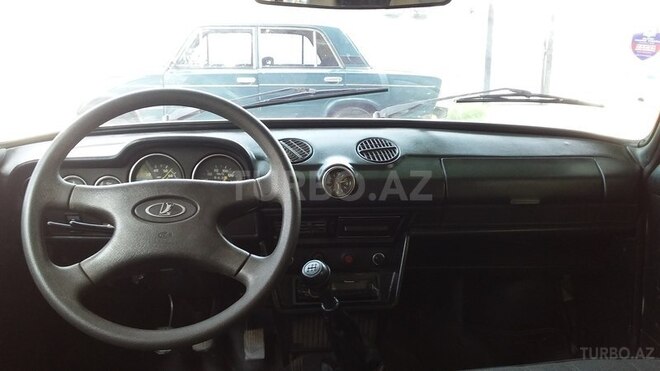 LADA (VAZ) 2107 2000, 250,000 km - 1.6 l - Ucar