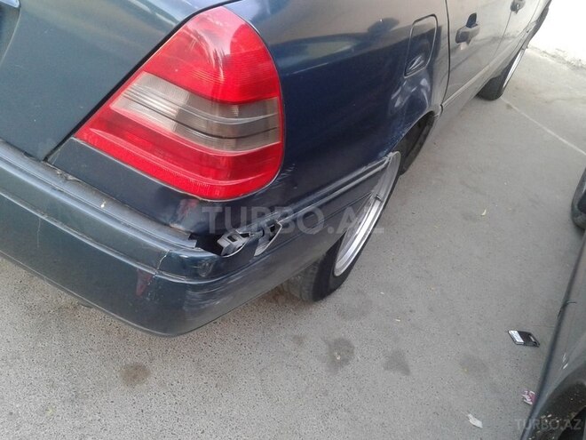 Mercedes C 200 1995, 281,354 km - 2.0 l - Bakı
