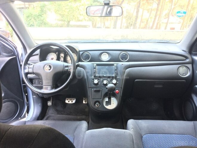 Mitsubishi Airtrek 2004, 251,000 km - 2.0 l - Bakı